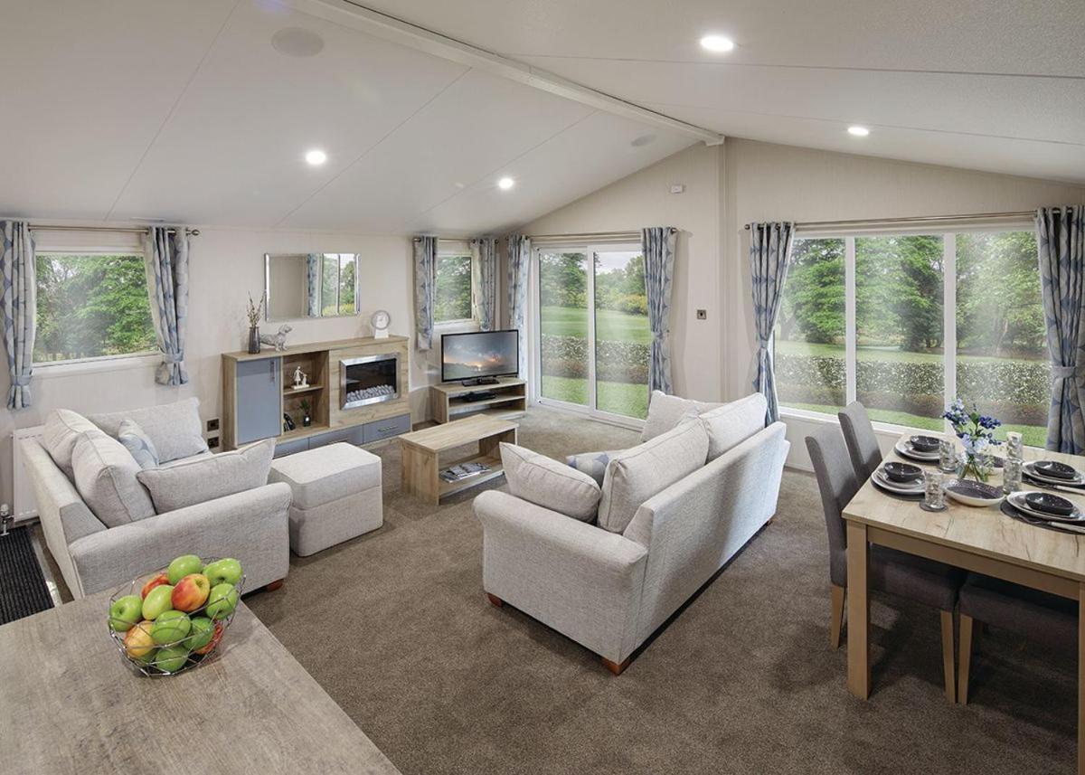 Queensberry Bay Leisure Park Hotel Powfoot ภายนอก รูปภาพ